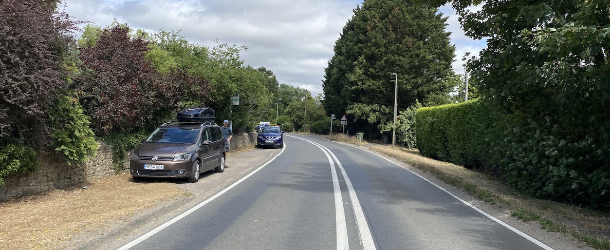 Parking near Eynsham lock